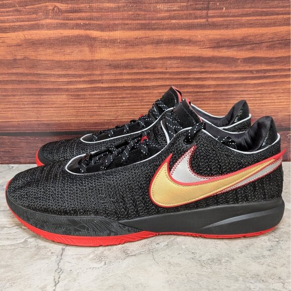 Nike LeBron XX 20 Trinity Men's 17 Heat Black Red Basketball Shoes DJ5423-001 - Picture 2 of 10